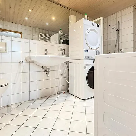 Apartamento Zentrales Penthouse In Mit Whirlpool & Billard