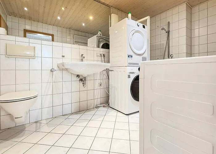 Apartman Zentrales Penthouse In Mit Whirlpool & Billard