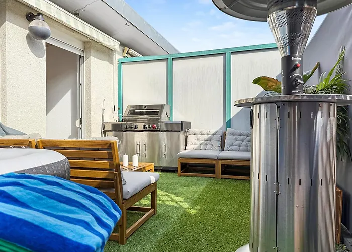 Apartman Zentrales Penthouse In Mit Whirlpool & Billard Stuttgart