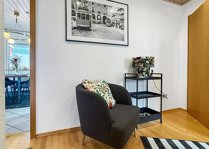 Zentrales Penthouse In Mit Whirlpool & Billard Apartman