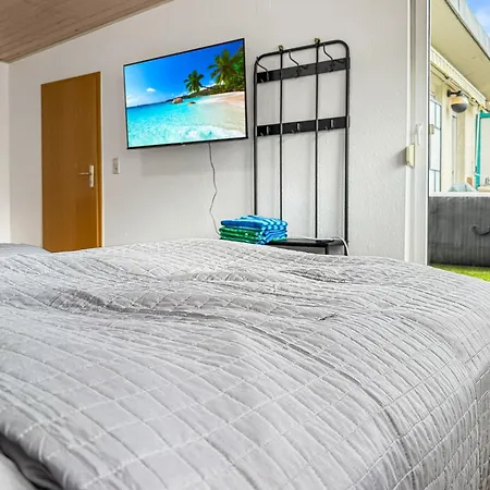 Apartment Penthouse Mit Whirlpool&dachterrasse Platz Für 13 Gäste